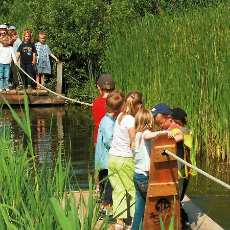 4 Person In Apartman *