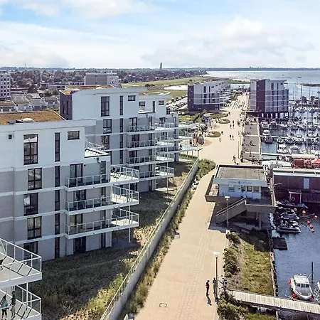 4 Person In Apartman *