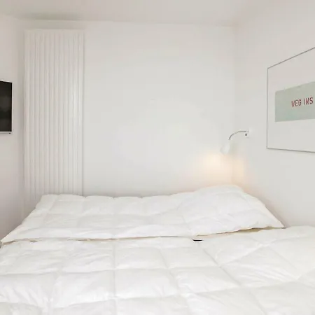 One-bedroom In 10 *